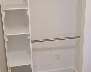 20 West Street - Photo Thumbnail 5
