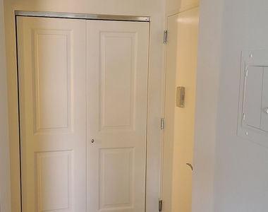 20 West Street - Photo Thumbnail 6