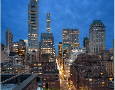 26 E 63rd St - Photo Thumbnail 4