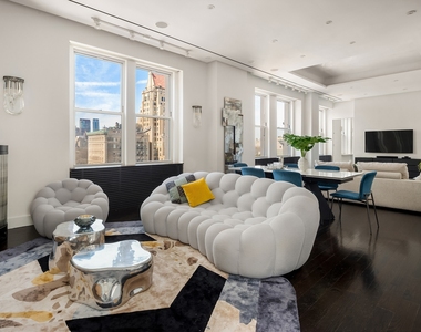 26 E 63rd St - Photo Thumbnail 1