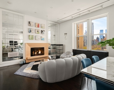 26 E 63rd St - Photo Thumbnail 2
