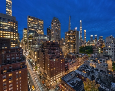 26 E 63rd St - Photo Thumbnail 3