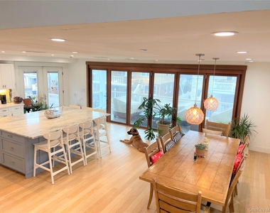 40 Trenton Avenue - Photo Thumbnail 6