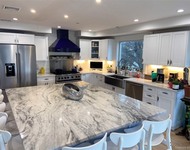 40 Trenton Avenue - Photo Thumbnail 1