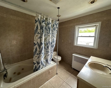15 Allen Street - Photo Thumbnail 5