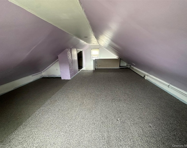 15 Allen Street - Photo Thumbnail 7