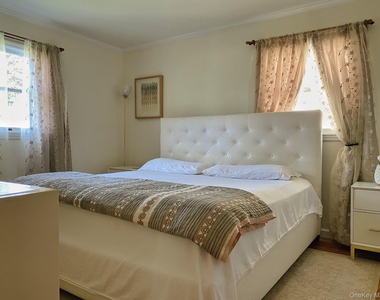 19 Stewart Street - Photo Thumbnail 10