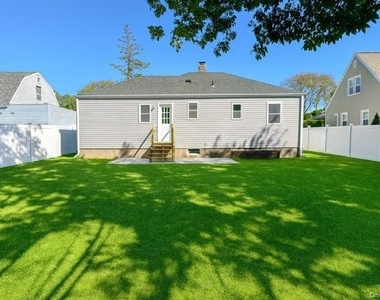 29 Avon Road - Photo Thumbnail 1