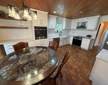 30 Dumond Place - Photo Thumbnail 13