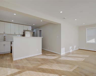 26 Ohio Avenue - Photo Thumbnail 3