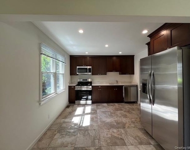 35 Dunes Lane - Photo Thumbnail 3