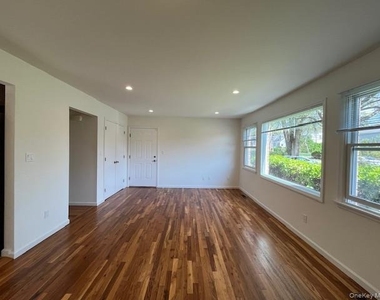 35 Dunes Lane - Photo Thumbnail 2
