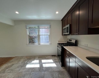 35 Dunes Lane - Photo Thumbnail 5