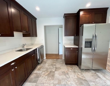 35 Dunes Lane - Photo Thumbnail 4