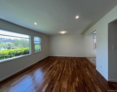 35 Dunes Lane - Photo Thumbnail 1
