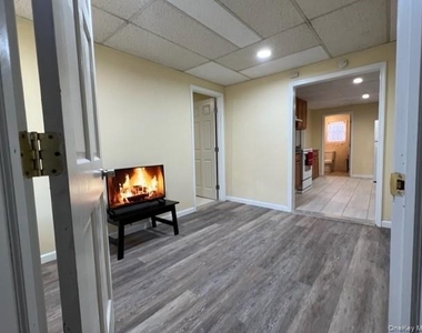 13 Tyrone Thomas Lane - Photo Thumbnail 1