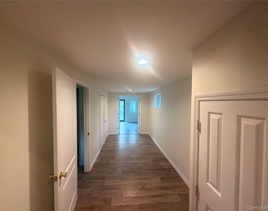 157 White Bridge Road - Photo Thumbnail 7