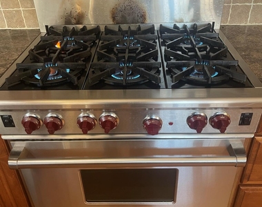 1055 Bruynswick Road - Photo Thumbnail 19