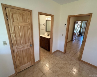 1055 Bruynswick Road - Photo Thumbnail 29