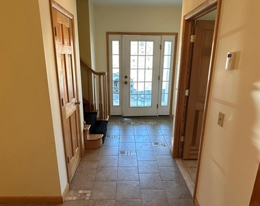 1055 Bruynswick Road - Photo Thumbnail 31