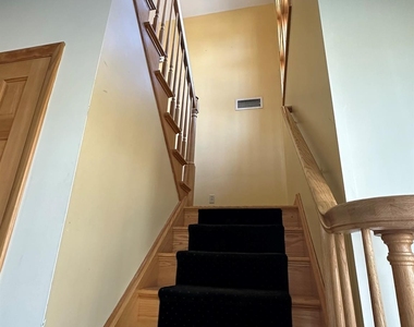 1055 Bruynswick Road - Photo Thumbnail 32
