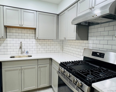 1 Ruth Court - Photo Thumbnail 3