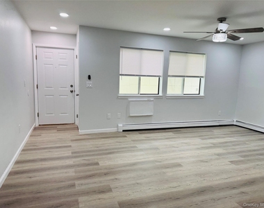 1 Ruth Court - Photo Thumbnail 1
