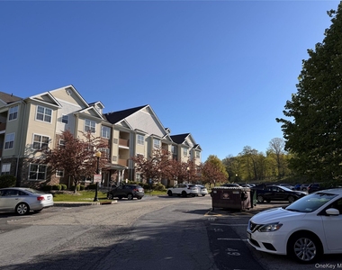935 Tower Ridge Circle - Photo Thumbnail 2