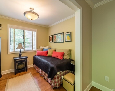 170 Birchwood Close - Photo Thumbnail 10