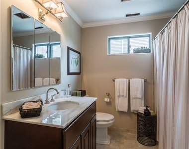 170 Birchwood Close - Photo Thumbnail 11