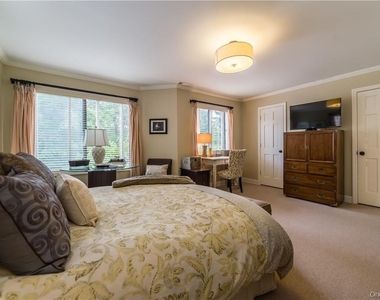 170 Birchwood Close - Photo Thumbnail 7