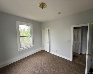 60 Carroll Street - Photo Thumbnail 10