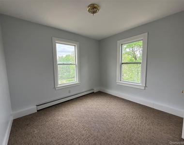 60 Carroll Street - Photo Thumbnail 9