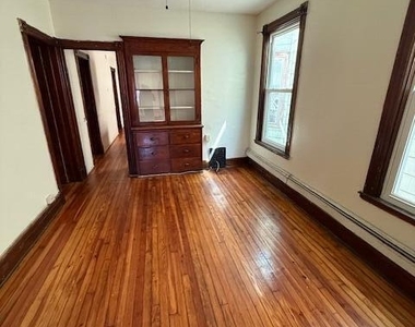 517 Hamilton Street - Photo Thumbnail 1