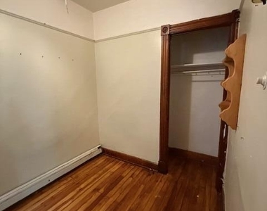 517 Hamilton Street - Photo Thumbnail 3