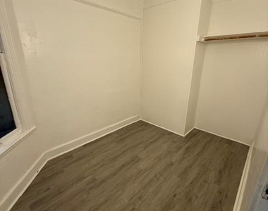 517 Hamilton Street - Photo Thumbnail 7