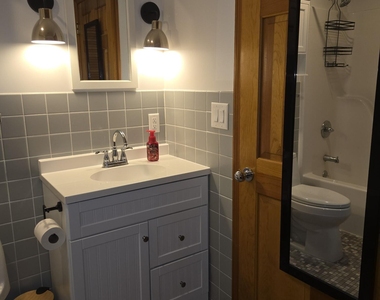 222 S Ten Broeck Street - Photo Thumbnail 6