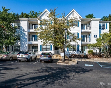 936 Waterford Drive - Photo Thumbnail 1