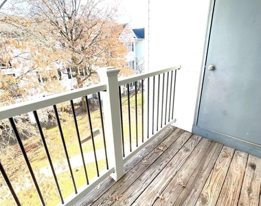 434 Waterford Drive - Photo Thumbnail 10
