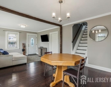 110 Parker Street - Photo Thumbnail 2