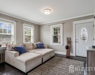 110 Parker Street - Photo Thumbnail 8