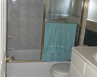 78 Highview Drive - Photo Thumbnail 20