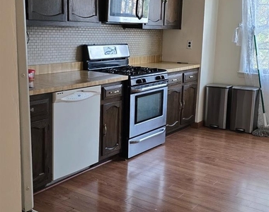78 Highview Drive - Photo Thumbnail 3
