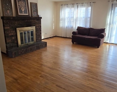 78 Highview Drive - Photo Thumbnail 6