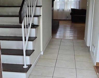 78 Highview Drive - Photo Thumbnail 1