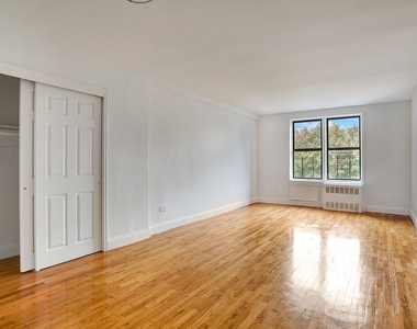 3255 Randall Avenue - Photo Thumbnail 1