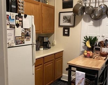 44 S Loudoun Street - Photo Thumbnail 6