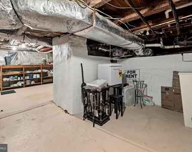 6 E Cecil St - Photo Thumbnail 29