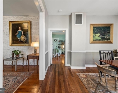 6 E Cecil St - Photo Thumbnail 5