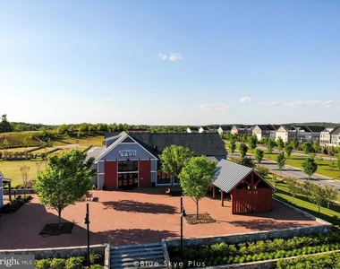 18157 Red Mulberry Road - Photo Thumbnail 28
